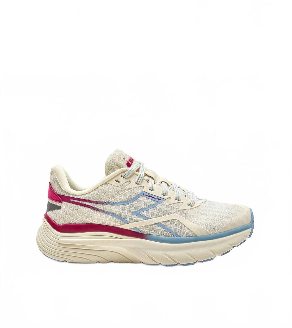 NEW DIADORA women’s equipe nucleo sneakers in whisper white rubine red